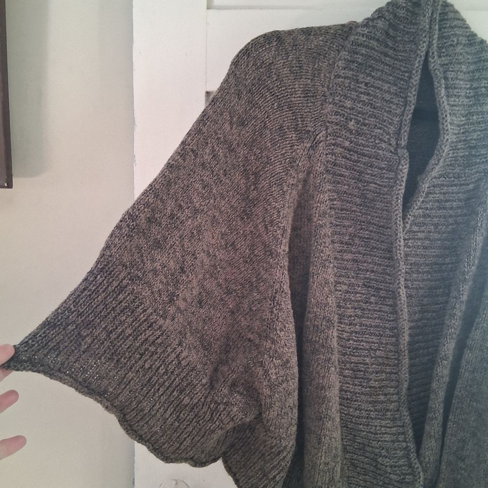 Soft Surroundings Chiang Mai Crossover Wrap Cardigan Sweater Cape Poncho Sz S/M - Picture 5 of 13